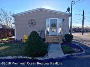 366 State Route 18 TRLR B2, East Brunswick, NJ 08816