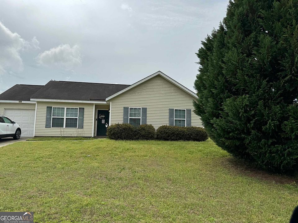 1st image of 9024 Whispering Pines Blvd
