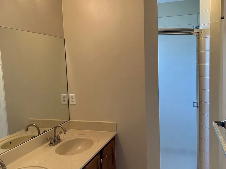 6303 Sandy Bank Ter — Photo 16