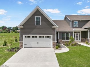 5876 Hawks Nest Cir NW #16A, Canton, OH 44708