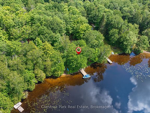 3rd image of 412 Sherwood Dr