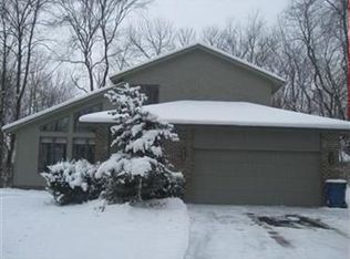 7260 S Raccoon Rd, Canfield, OH 44406