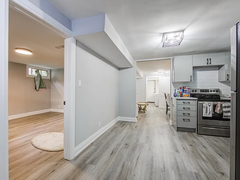 348 Spruce St #3 — Photo 7