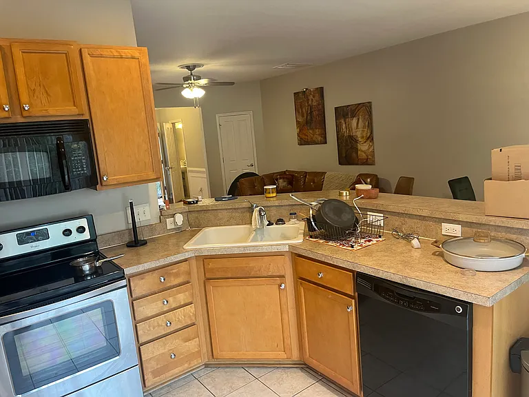 8604 Redcrest Pl — Photo 9
