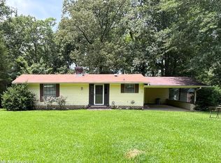 101 Camellia Cir, Florence, MS 39073