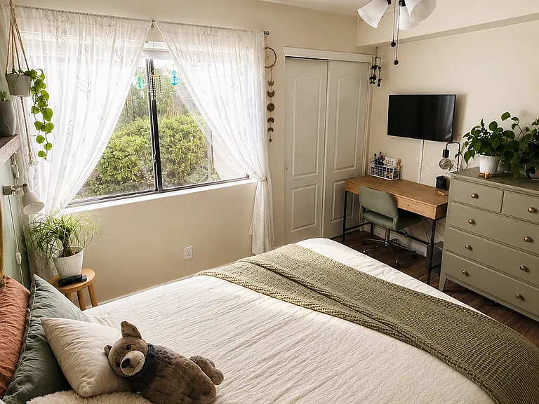 3200 S Litzler Dr #0 — Photo 7