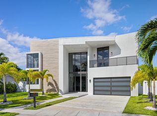 957 SW 12th St, Boca Raton, FL 33486