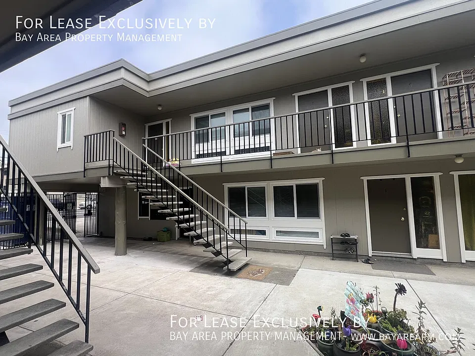 647 Grand Ave #3