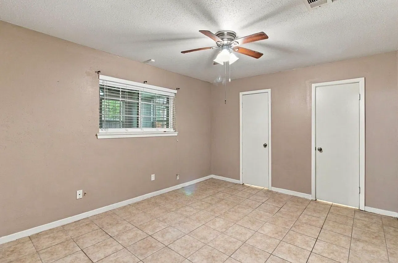 3 bed, 1344 sqft, $1,850 — Photo 3