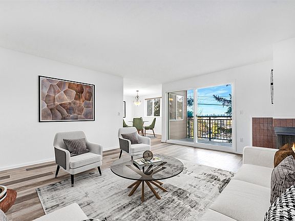 3rd image of 9710 5th Avenue NE #403