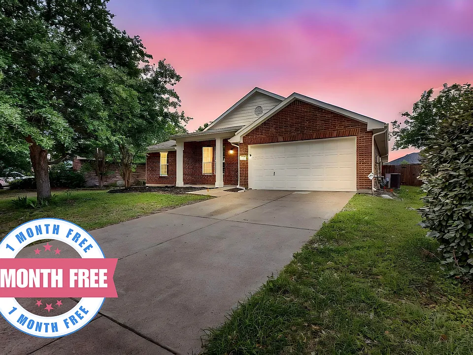 123 Hackberry Trl