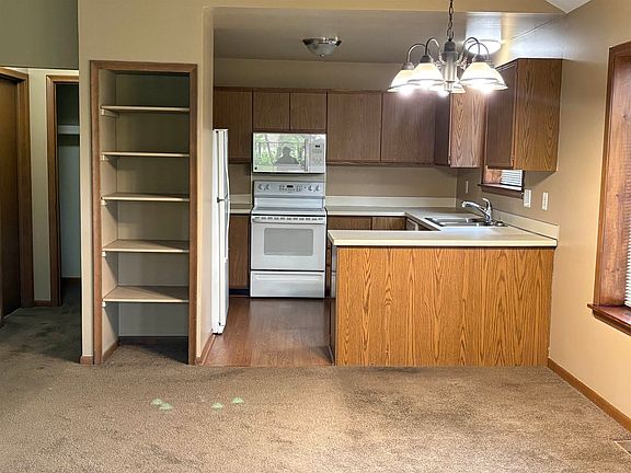 4th image of 1388 Flushing Rd