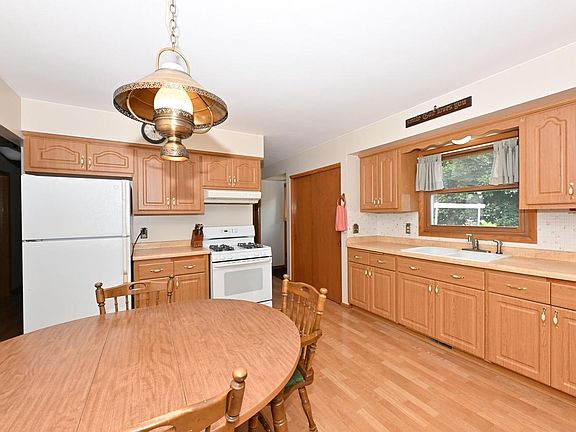5th image of 26624 Waubeesee Lake DRIVE