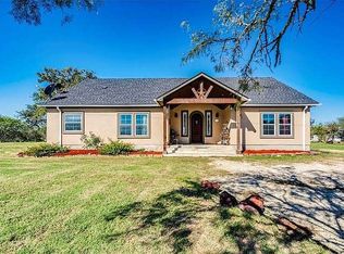 699 Spanish Oak Rd, Dale, TX 78616