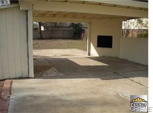 10915 Burnet Ave, Mission Hills, CA 91345