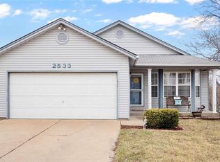 2533 Wellesley Dr, High Ridge, MO 63049