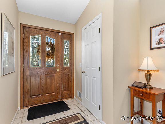 2nd image of 4001 Oak Valley Ct SW