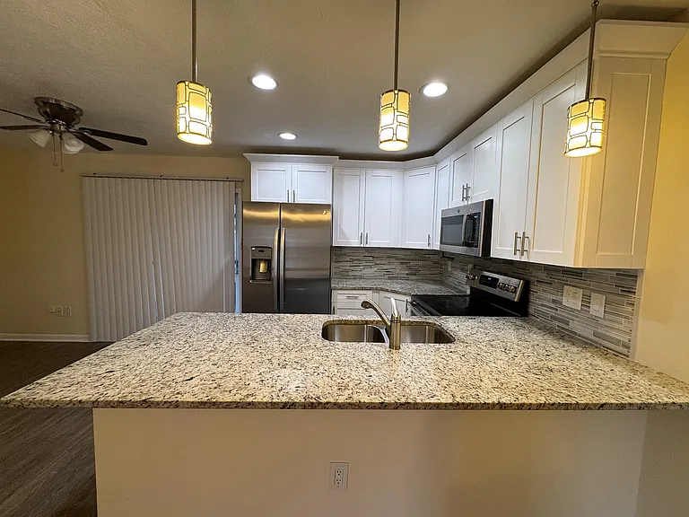 606 Ole Plantation Dr — Photo 2
