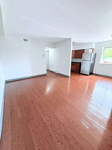 Floor plan B4