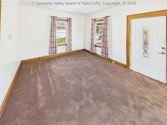 5th image of 321 Saint Louis Ave