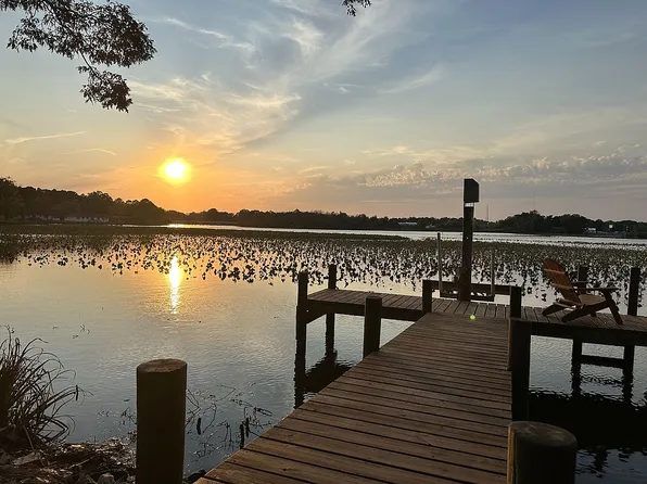 9585 Cedar Ln, Seaford, DE 19973