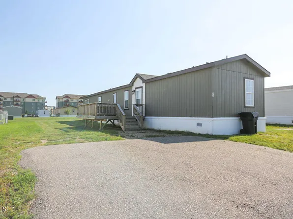 5112 16th Ave W Lot 92, Williston, ND 58801