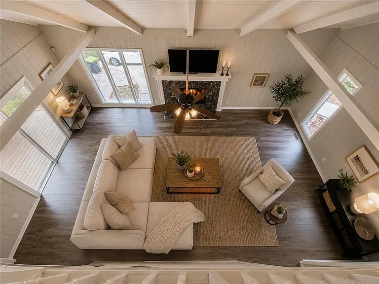 4079 Dunnington Dr — Photo 13