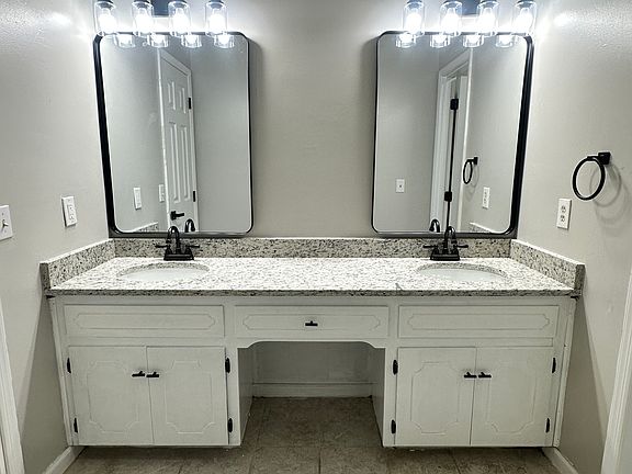Master Bath Vanity