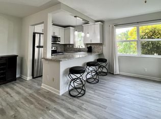 203 Sheffield St E #203-I, Wellington, FL 33414