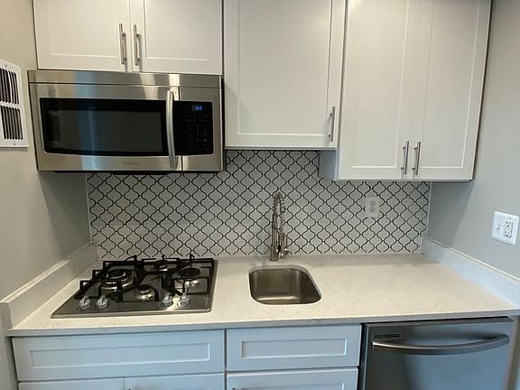 2nd image of 1225 Martha Custis Dr APT 1606