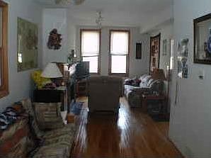 4th image of 339 S Leavitt St #2