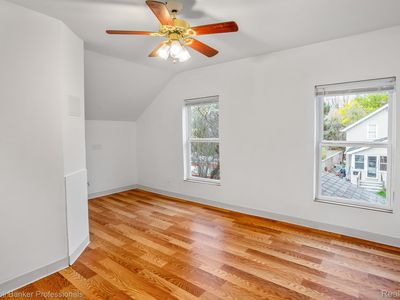 39 Portage St, Pontiac, MI, 48341