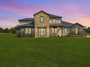 3320 Somerset Farms Rd, Newalla, OK 74857