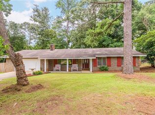 230 Seminole Cir, Coosada, AL 36020