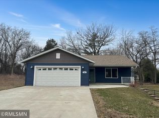 616 3rd St SW, Cannon Falls, MN 55009