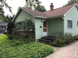 29 Covington Dr, Buffalo, NY 14220