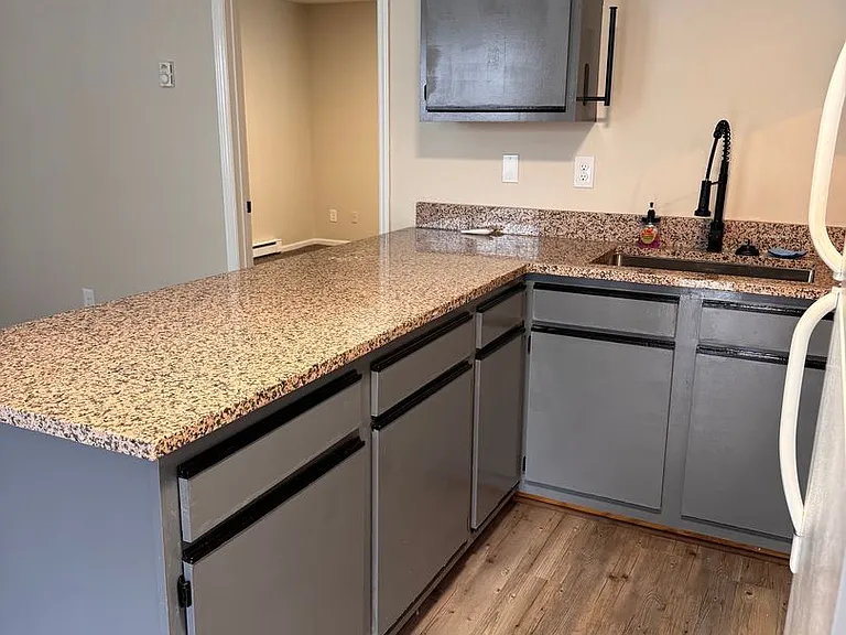 624 Sunset Ave — Photo 6