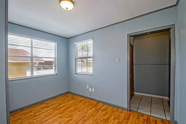 429 Olive Ave — Photo 18
