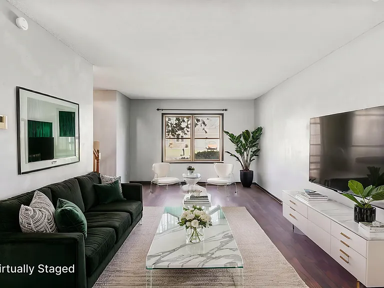 2357 Amy Ave — Photo 2