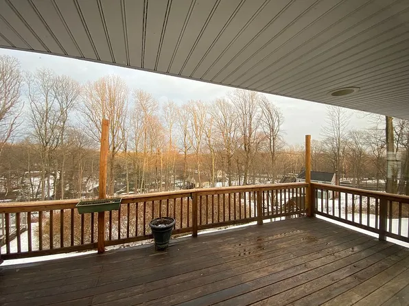 825 Tall Timber Rd, Orange, CT 06477