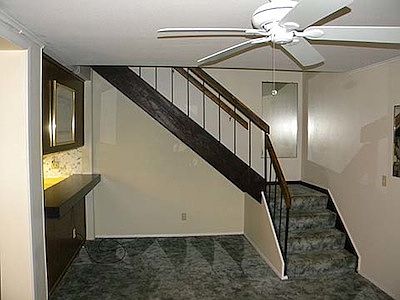 4th image of 31 Bunker Hill Ln