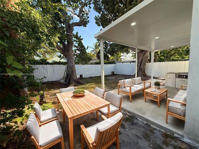 1812 NW 64th St, Miami, FL, 33147