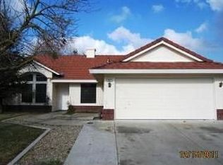 3807 Belgian Dr, Riverbank, CA 95367