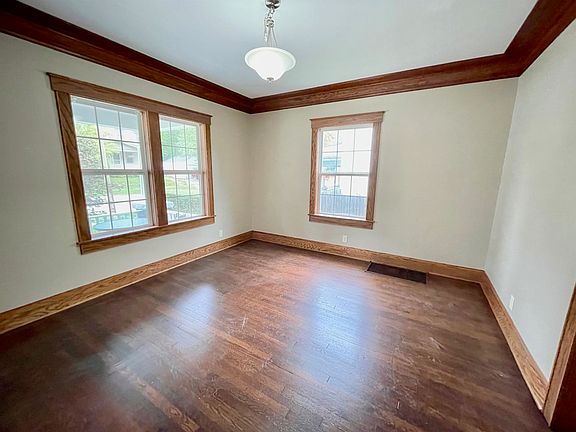 5th image of 2031 3rd Ave