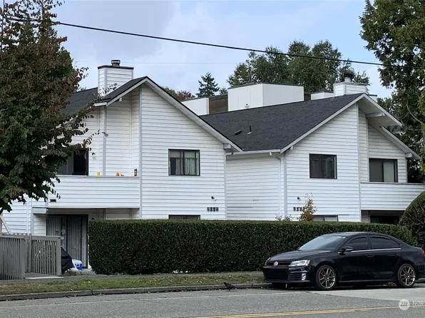 5221 5225 Fauntleroy Way SW, Seattle, WA 98136