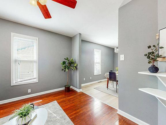 5th image of 388 Wood St