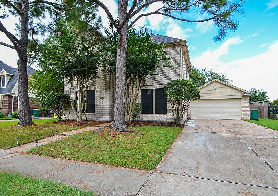 1st image of 3203 London Ct
