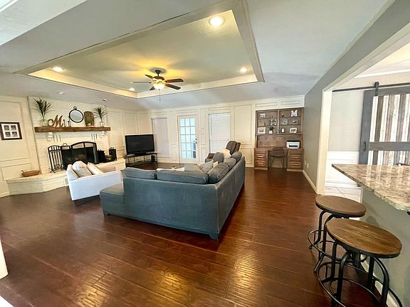 5th image of 117 Redman Ln