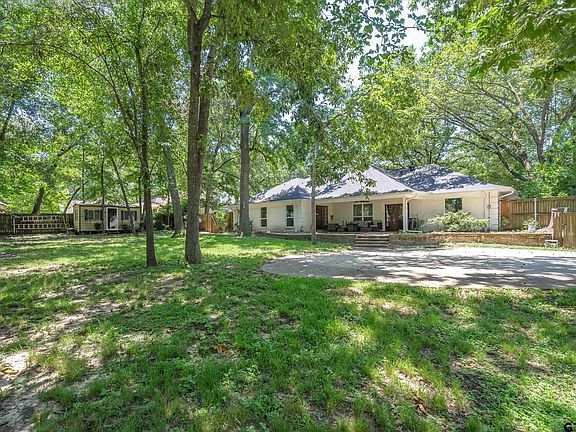 4th image of 4520 Gretna Green Ln