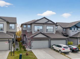 267 39th Ave NW, Edmonton, AB T6T 2K2